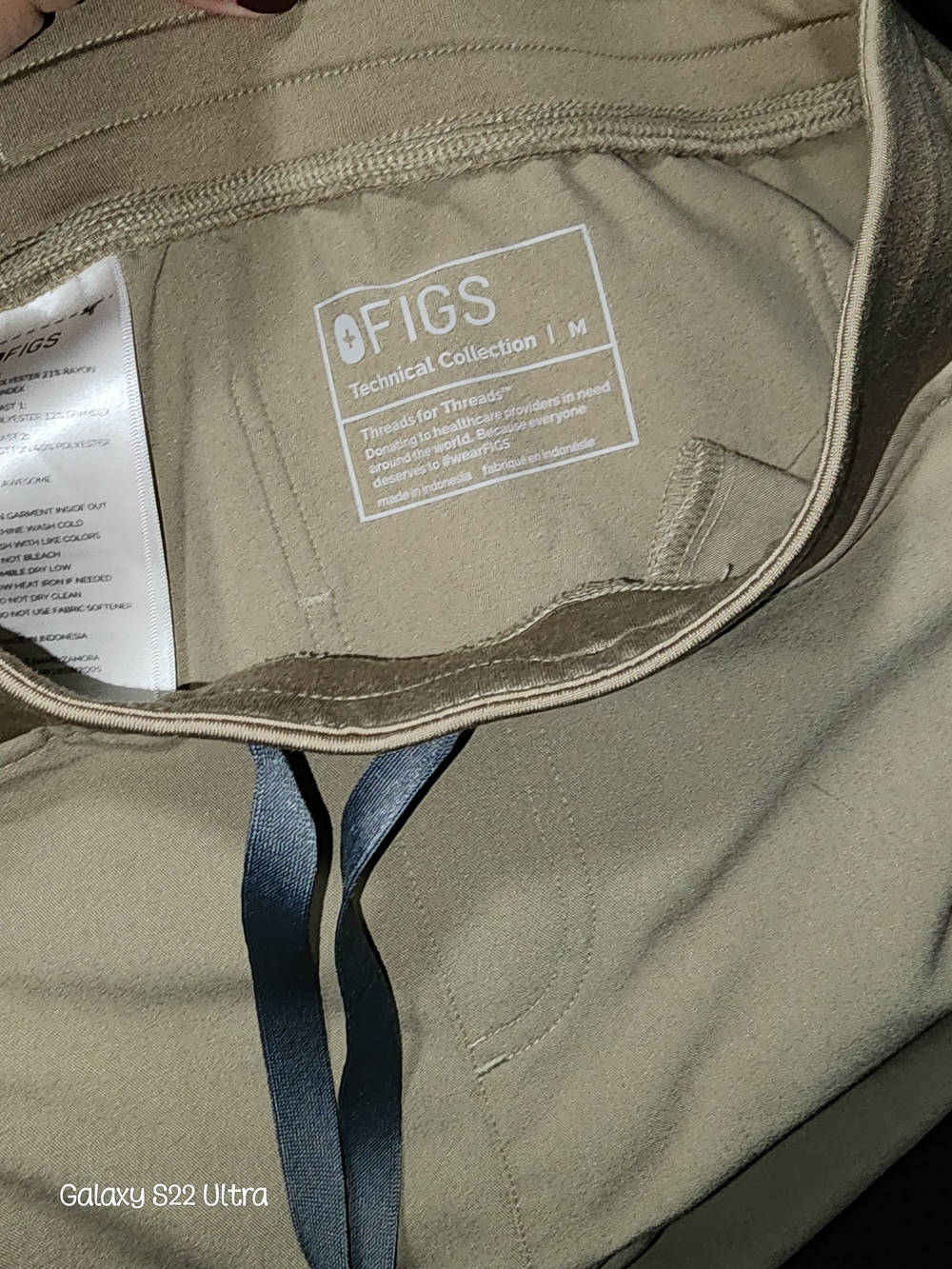 Figs Women’s Joggers in Olive Green with Black Drawstring